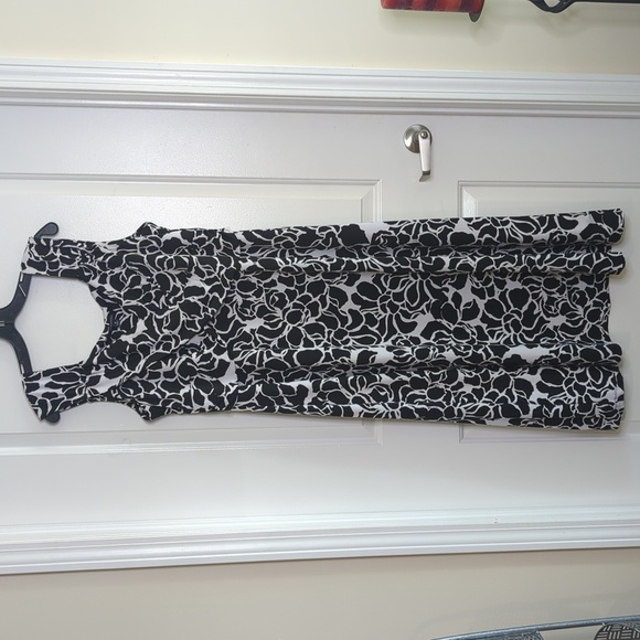 Chadwicks Black and White Sleeveless Floral Midi Dress 1X - Picture 3 of 10